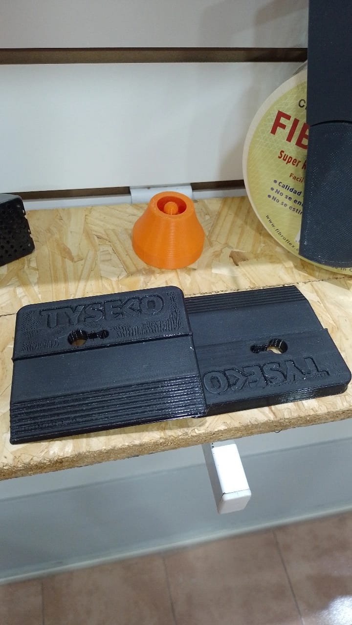 Sostenedor de placa de yeso